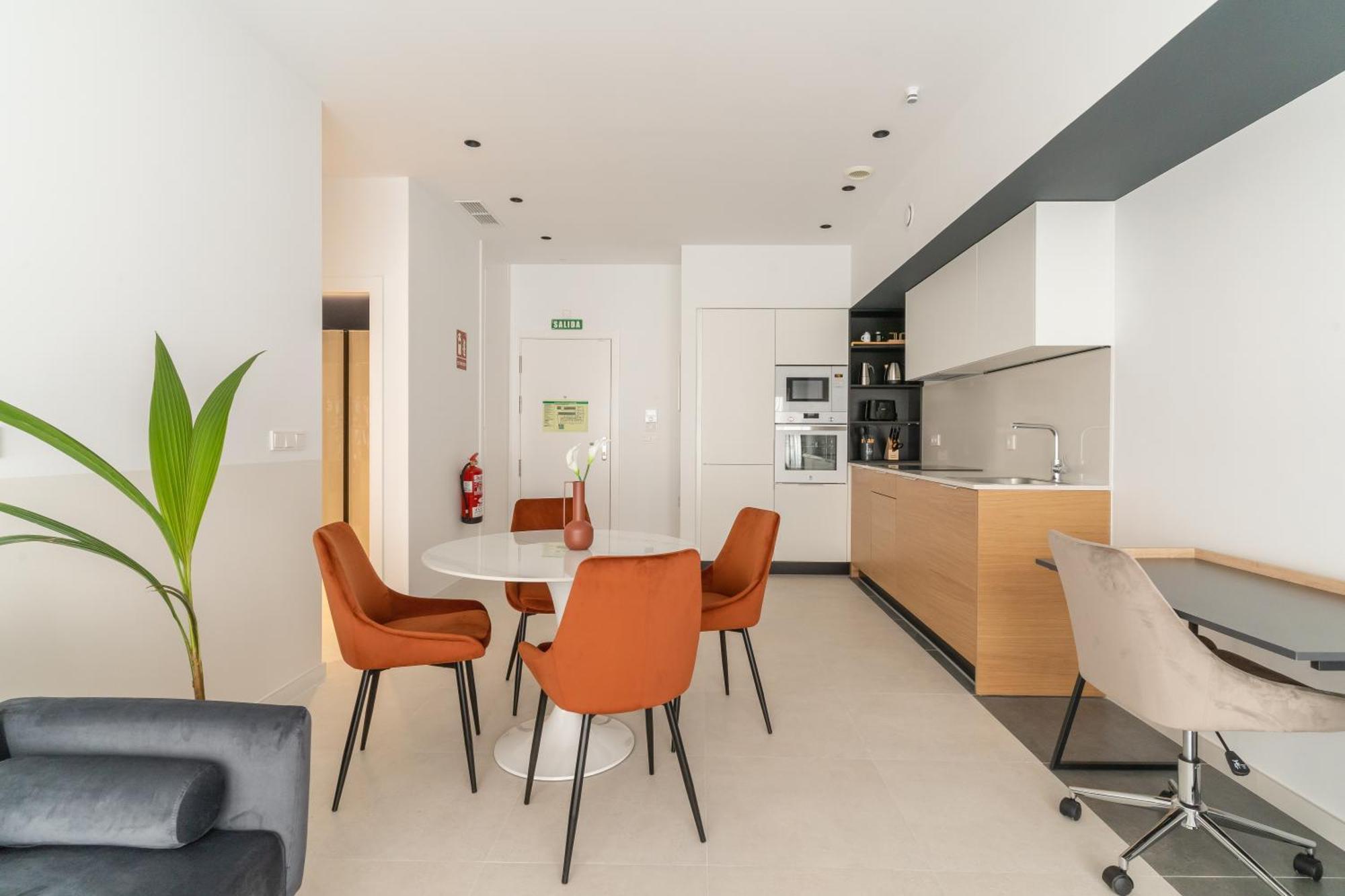 Canillas Apartments Appartamento Madrid