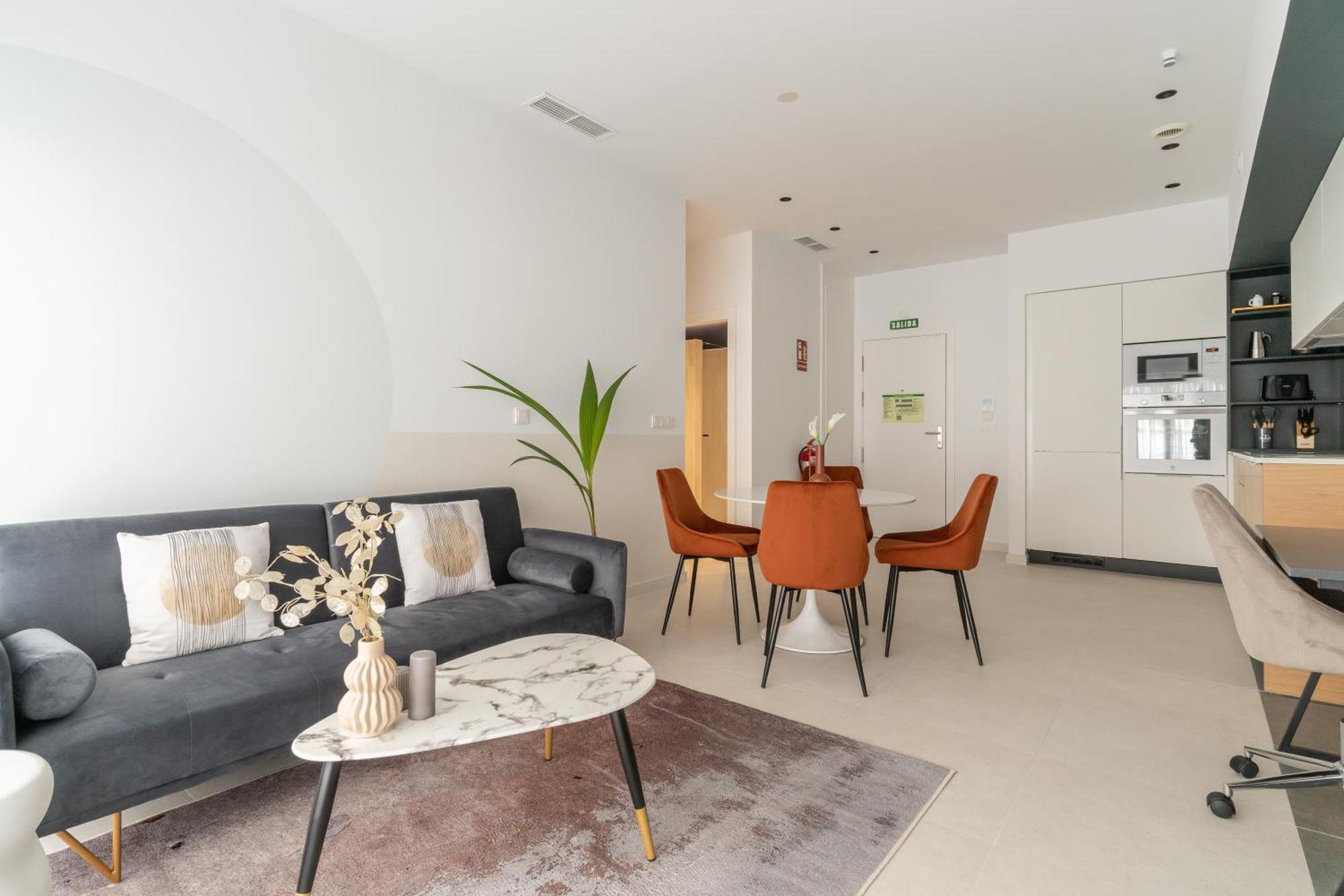 Canillas Apartments