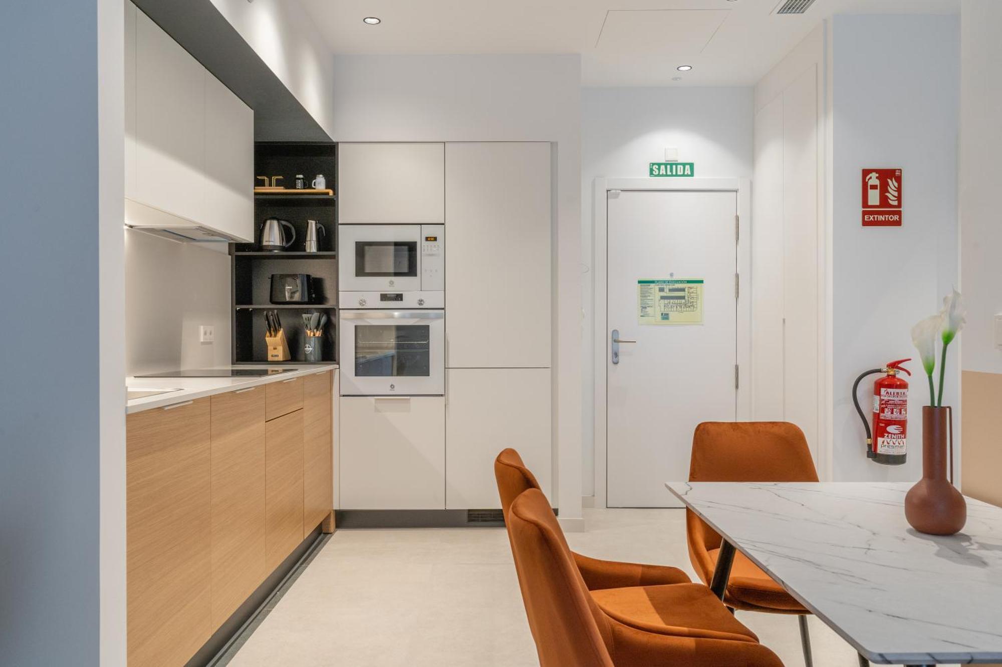 Canillas Apartments Appartamento Madrid